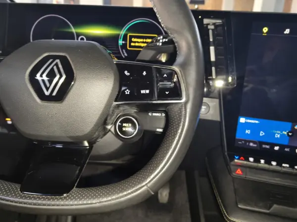 Renault Mégane E-Tech EV60 220hp optimum charge Iconic 33