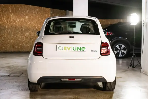 Fiat 500e 42 kWh Icon 6