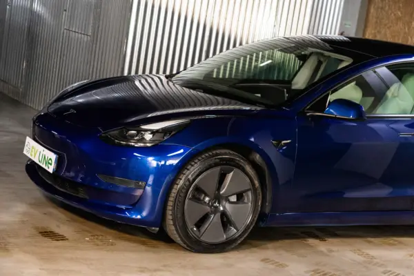 Tesla Model 3 Long Range Tração Integral 12