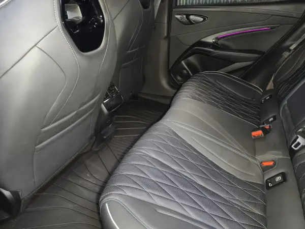 BYD Seal 82.5 kWh Design 35