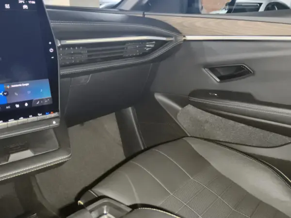 Renault Mégane E-Tech EV60 220hp optimum charge Iconic 15