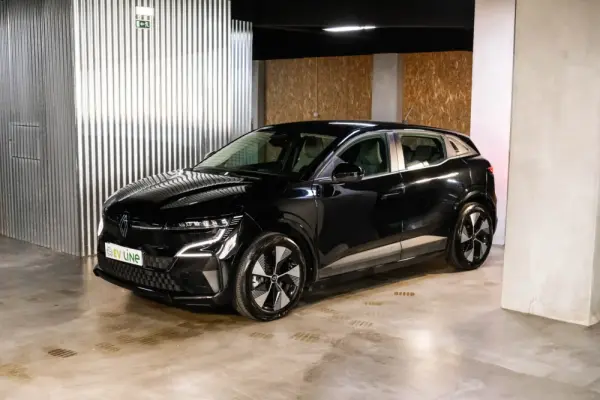 Renault Mégane E-Tech EV60 220hp optimum charge Equilibre 1