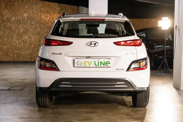 Hyundai Kauai Select 6