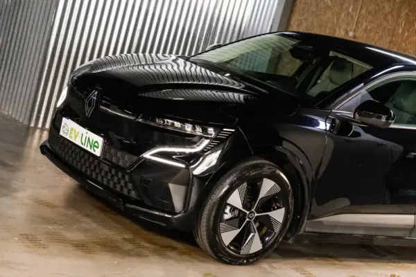 Renault Mégane E-Tech EV60 220hp optimum charge Equilibre 22