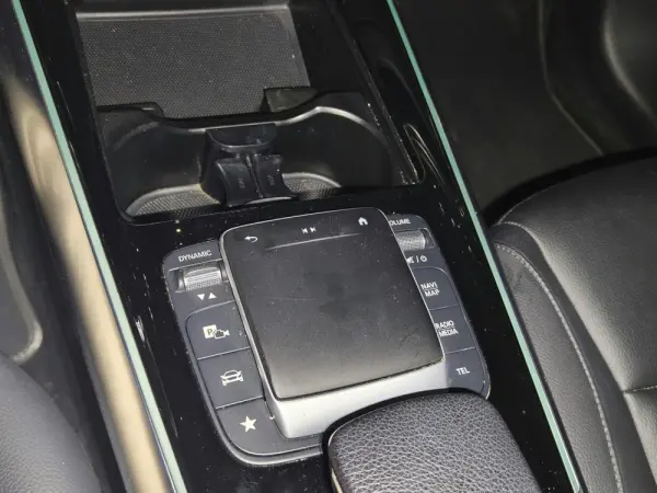 Mercedes-Benz EQA 250 Progressive 19