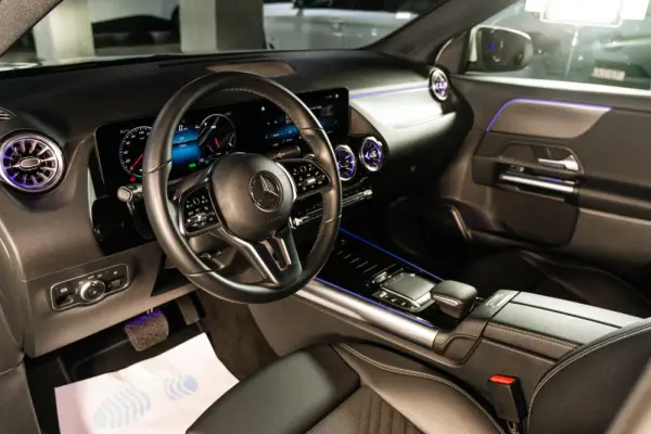 Mercedes-Benz EQA 250+ Progressive 13
