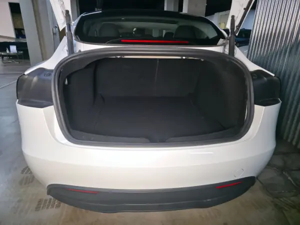Tesla Model 3 Long Range Tração Integral 17