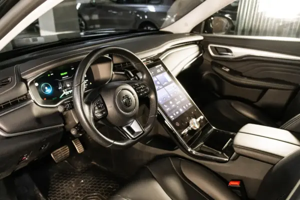 MG Marvel R 70 kWh Luxury 16