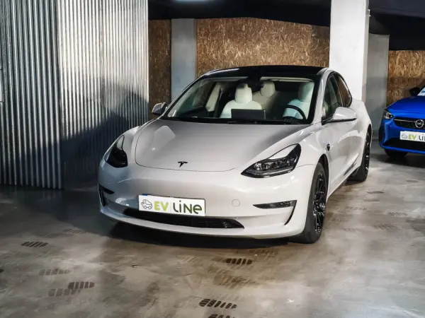 Tesla Model 3 Long Range Tração Integral 2
