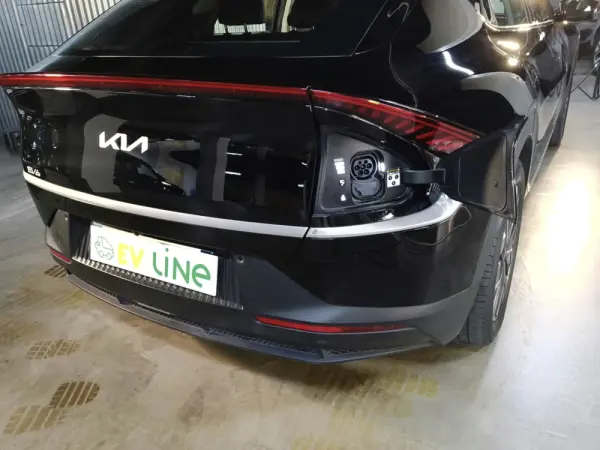 Kia EV6 77,4-kWh Business 12