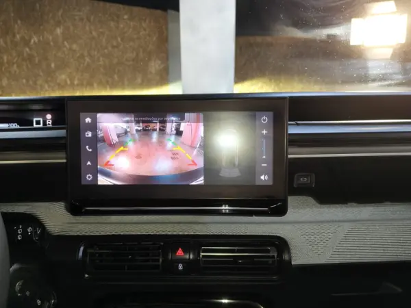 Citroen e-C3 44 kWh Autonomia Conforto Max 18