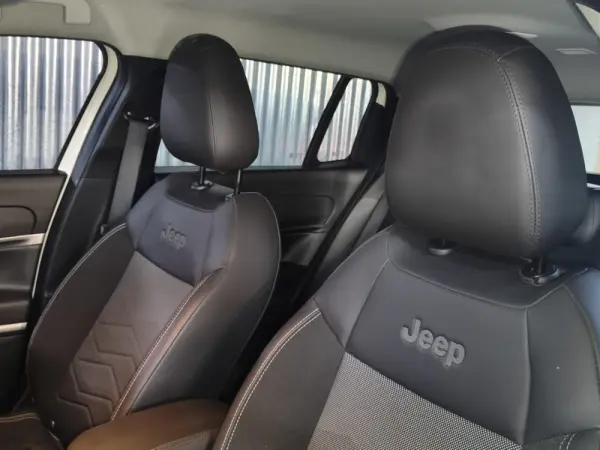 Jeep Avenger 54 kWh Longitude 11