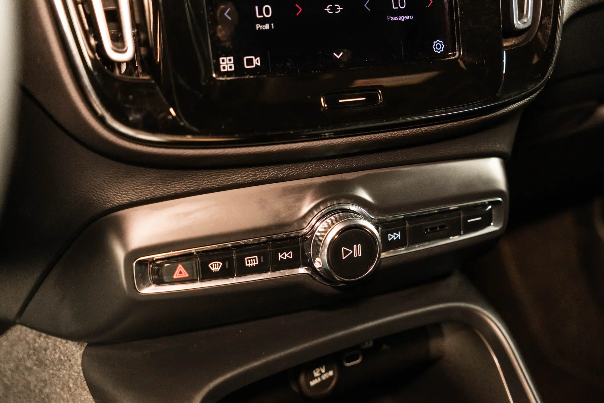 Volvo C40 Recharge 69 kWh Single Motor RWD Core 27