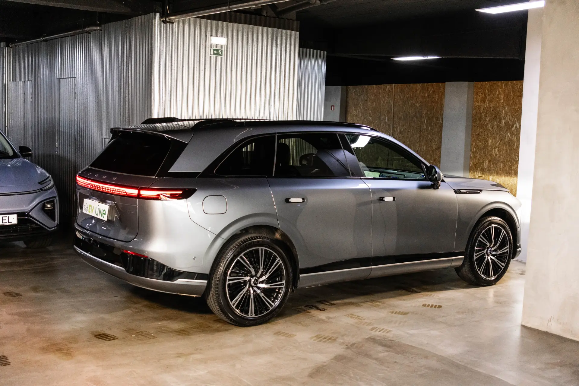 Xpeng G9 93.1 kWh Long Range+Premium Seat & Audio Pack 7