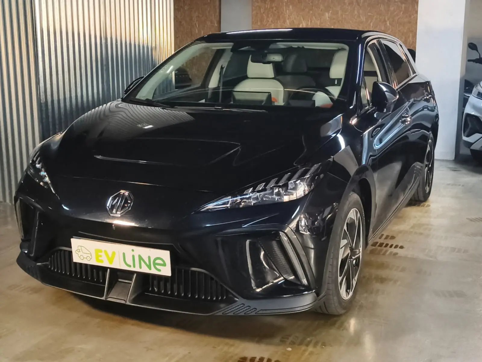 MG MG4 64 kWh Luxury 5
