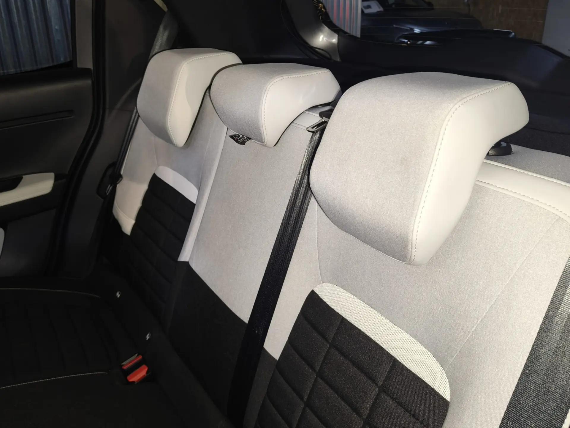 Citroen e-C3 44 kWh Autonomia Conforto Max 16