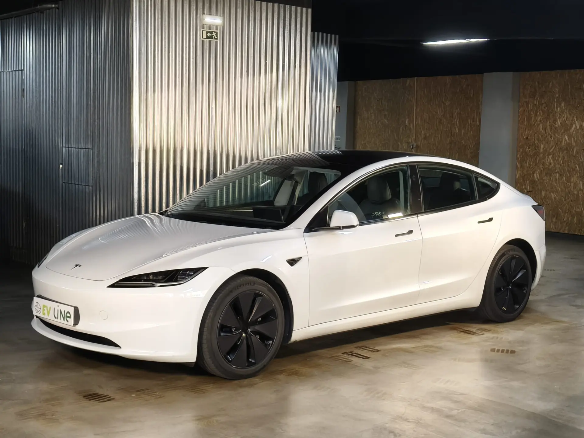 Tesla Model 3 Long Range Tração Integral 1