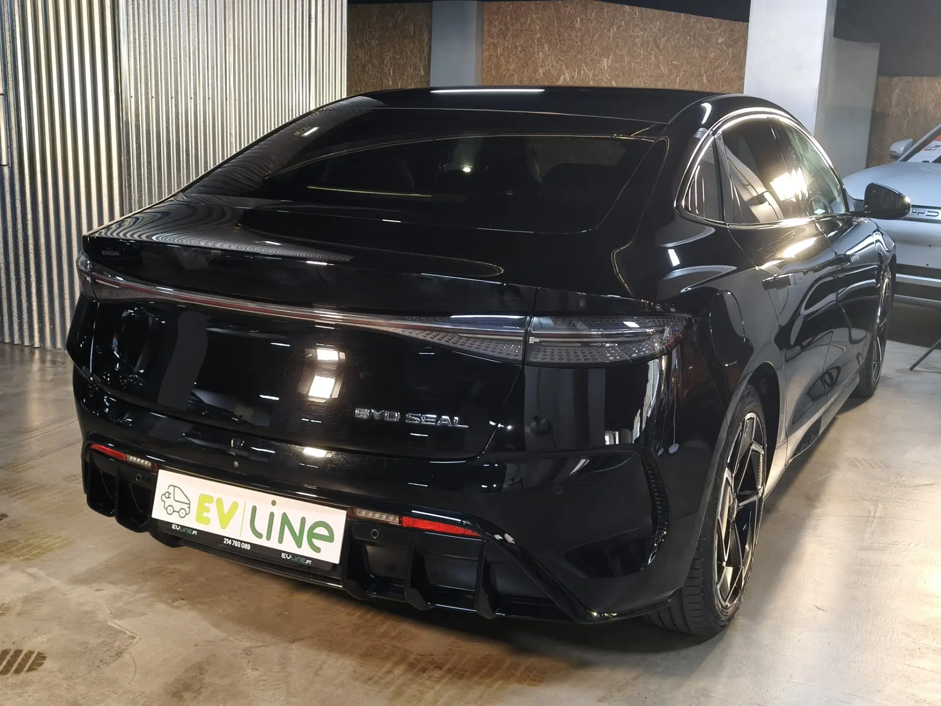 BYD Seal 82.5 kWh Design 9
