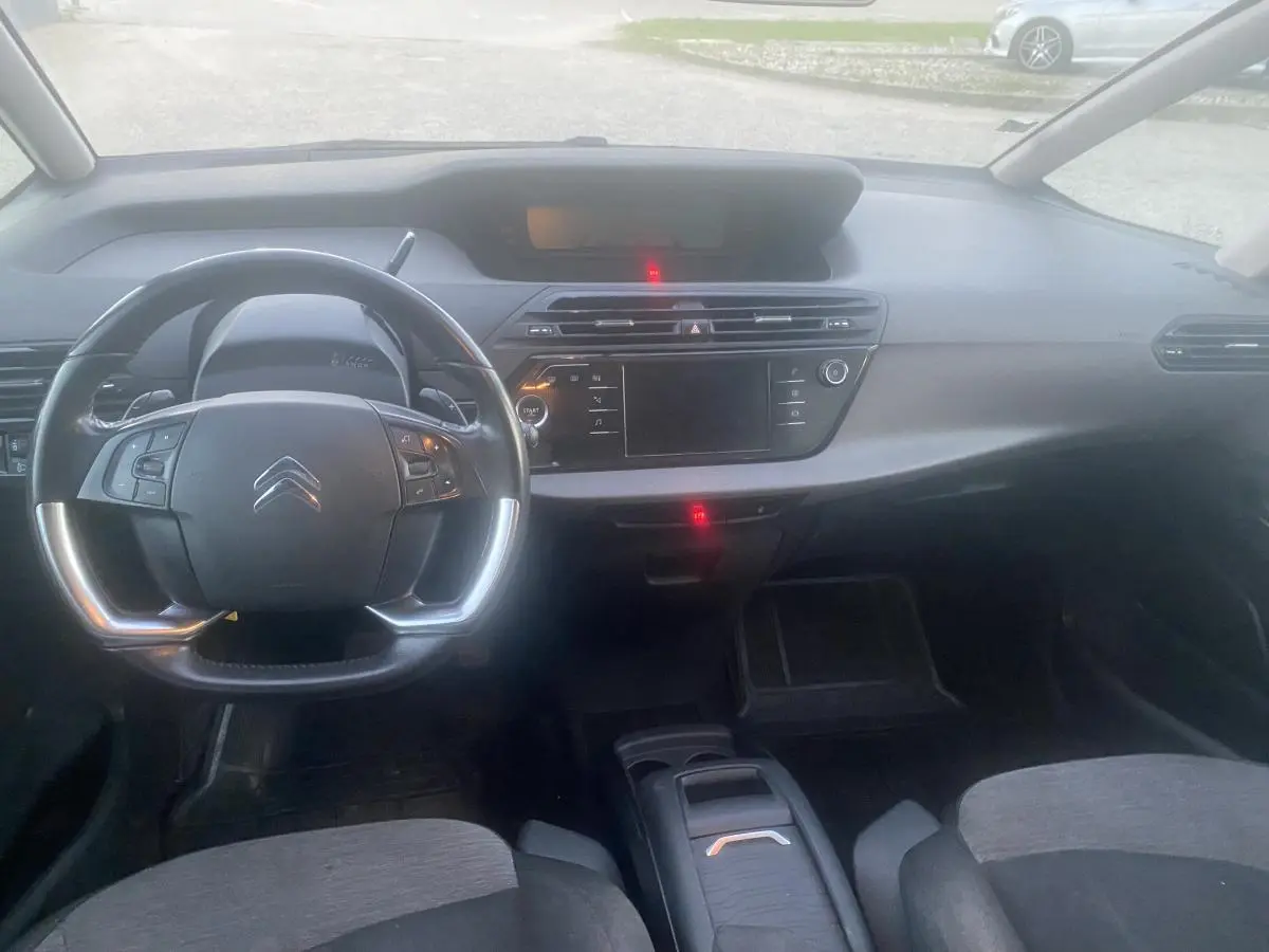 Citroën Grand C4 Spacetourer 1.5 BlueHDi Feel EAT8 11