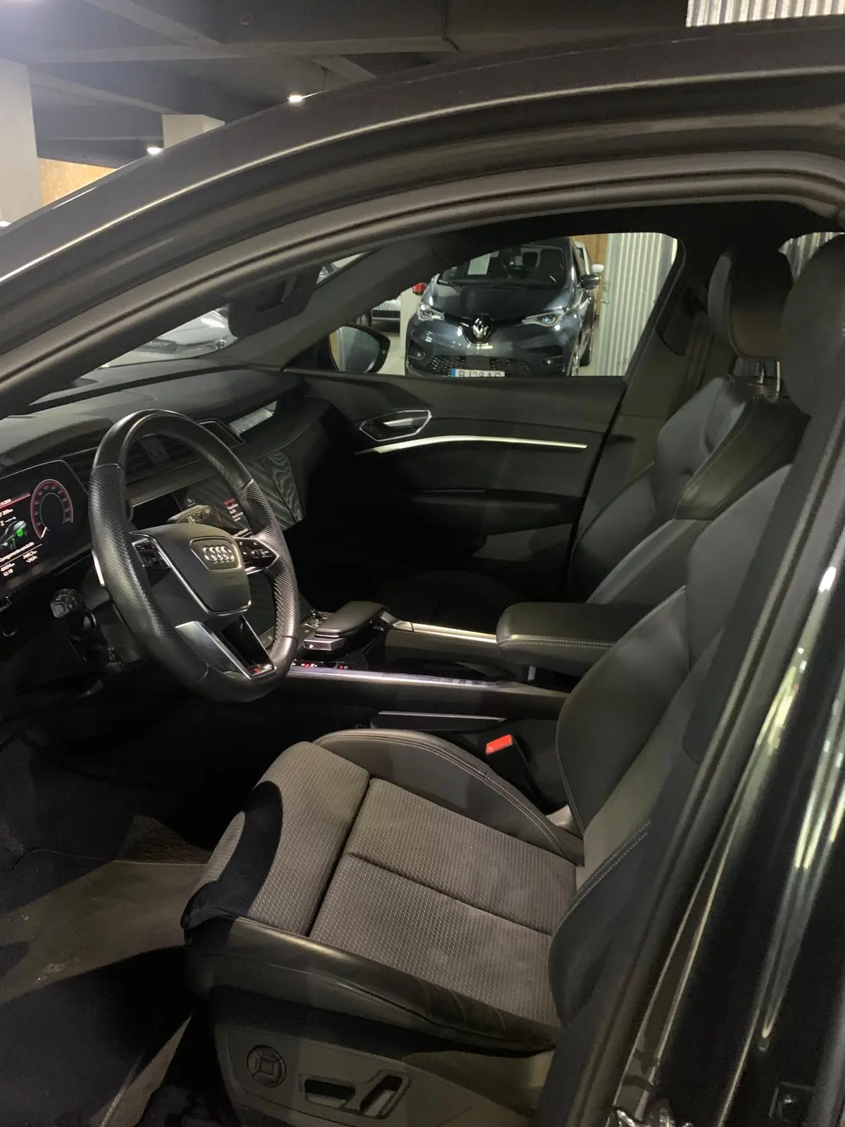 Audi e-tron 55 quattro 3