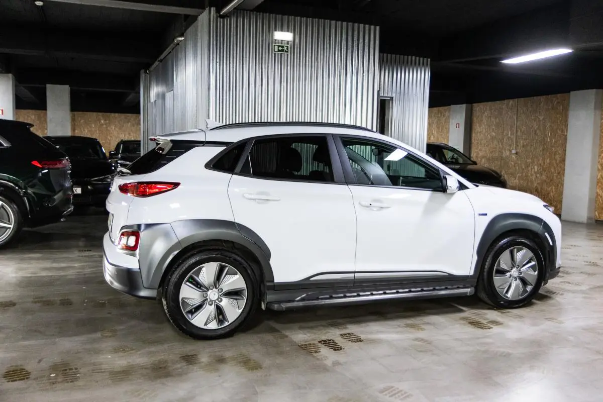 Hyundai Kauai EV 64 kWh EV Style 12