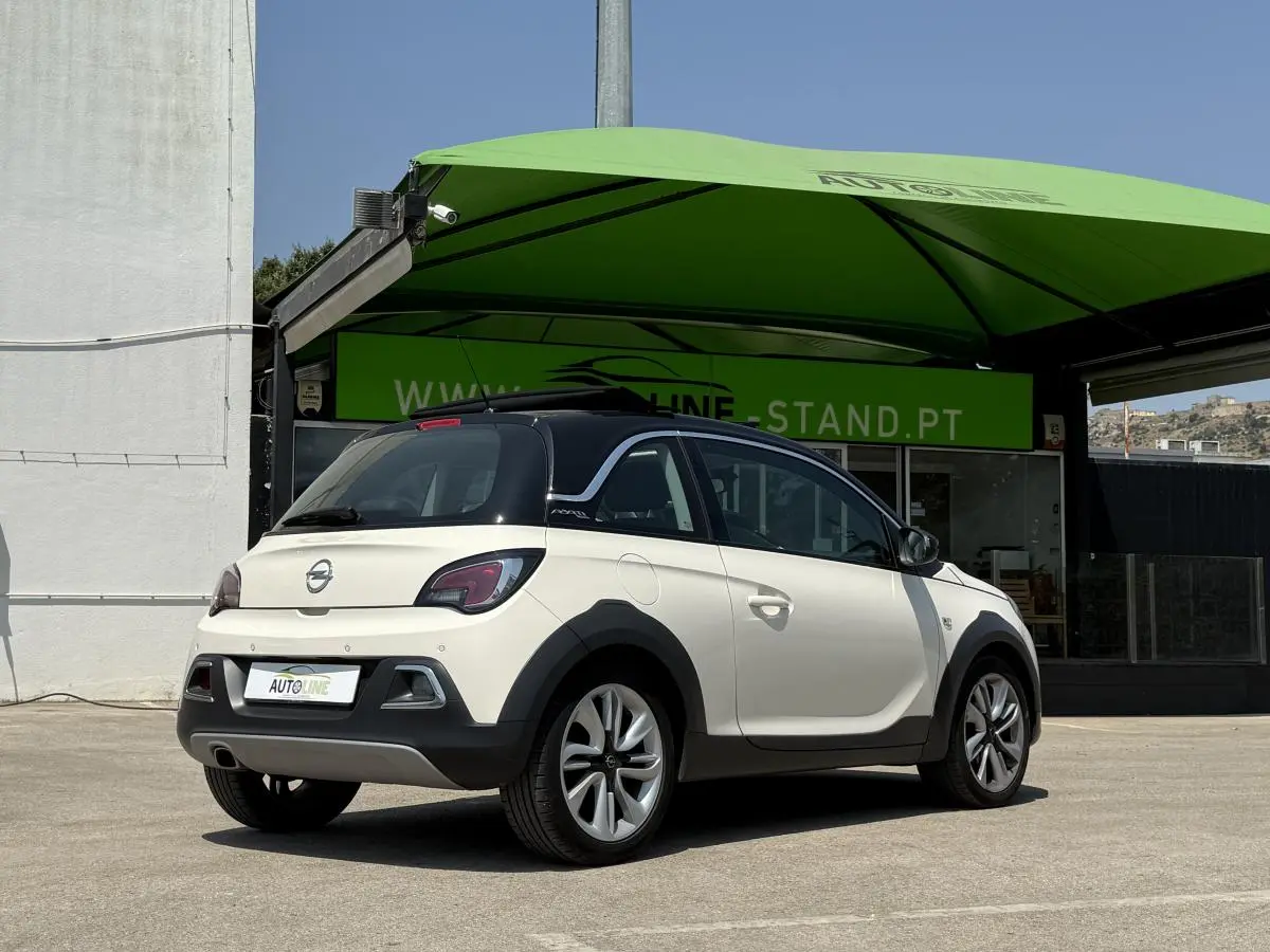 Opel Adam 1.0 T Rocks 5