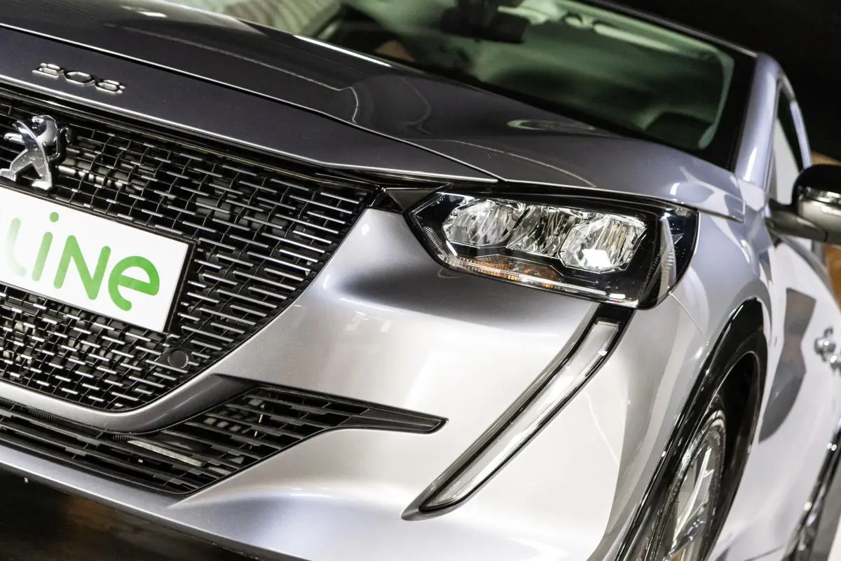 Peugeot e-208 50 kWh Active 13