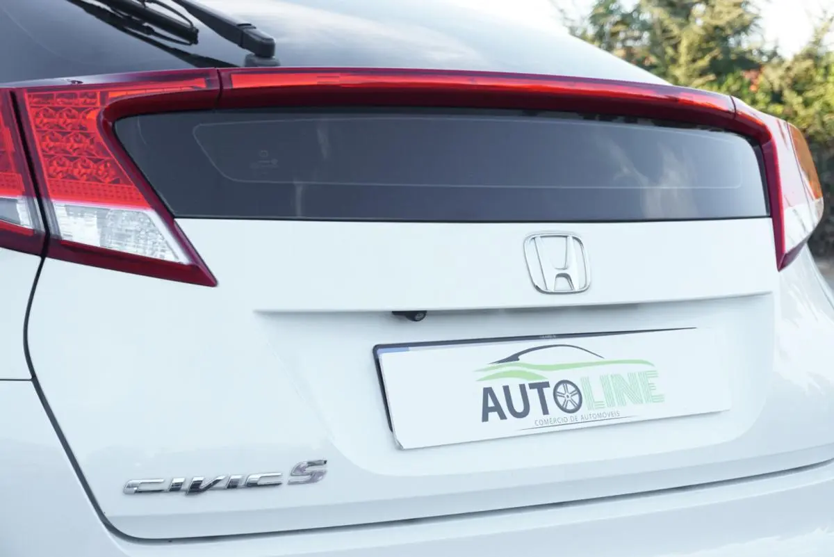 Honda Civic 2.2 i-DTEC Sport 7