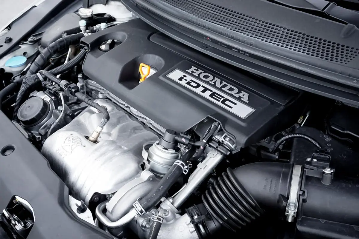 Honda Civic 2.2 i-DTEC Sport 32