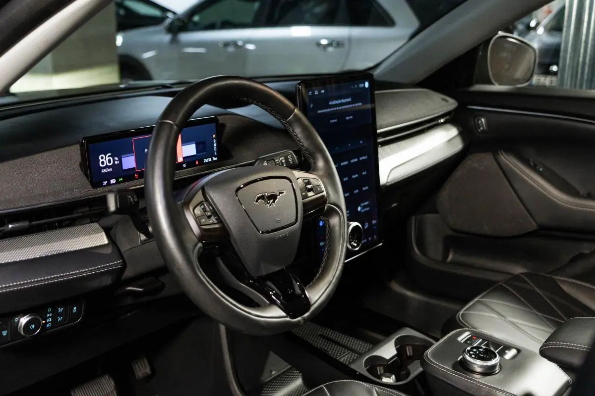 Ford Mustang Mach-E Alargada 18