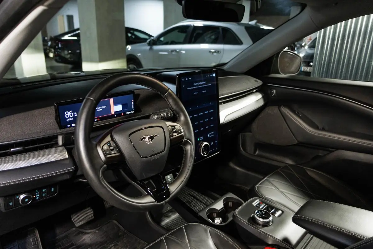 Ford Mustang Mach-E Alargada 17