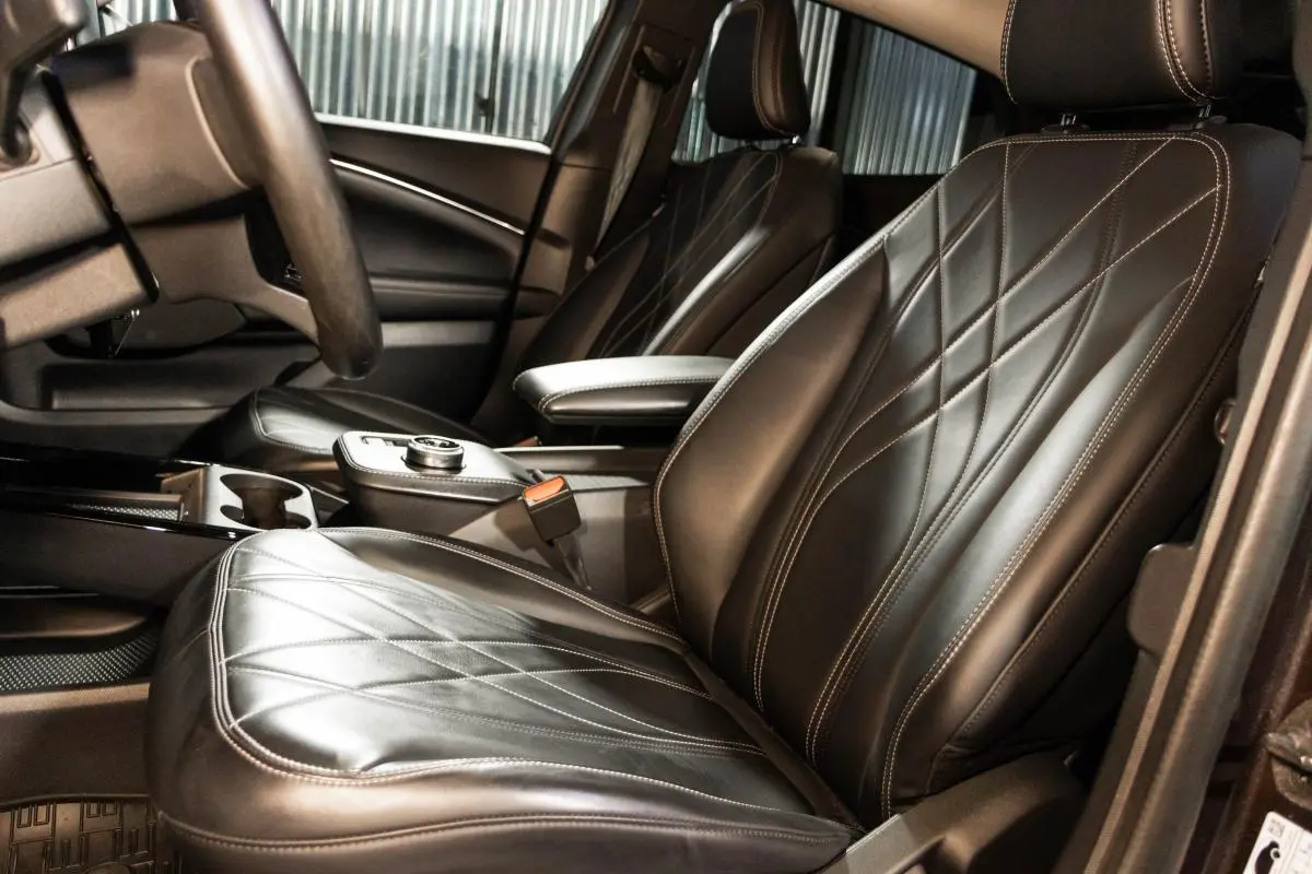 Ford Mustang Mach-E Alargada 36