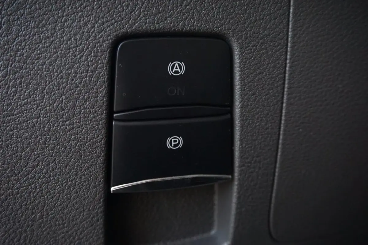 Ford e-Transit Custom L2H2 75 Kwh PRO POWER ONBOARD 19