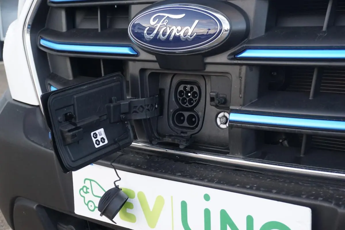 Ford e-Transit Custom L2H2 75 Kwh PRO POWER ONBOARD 23