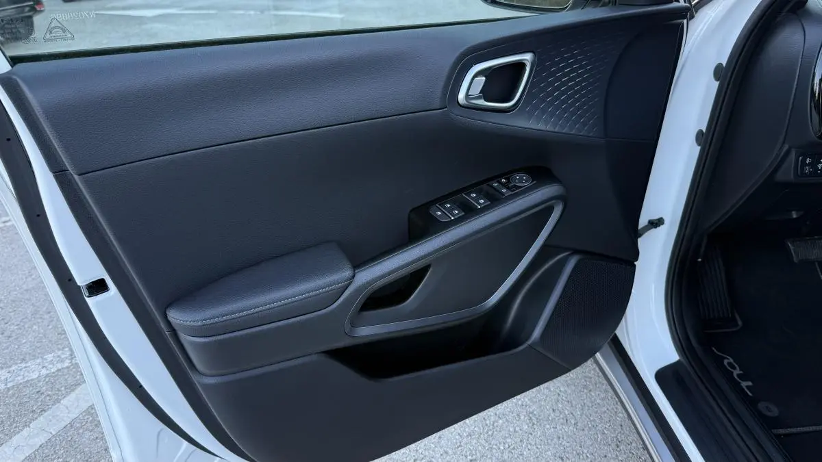 Kia e-Soul 64kWh Design 12