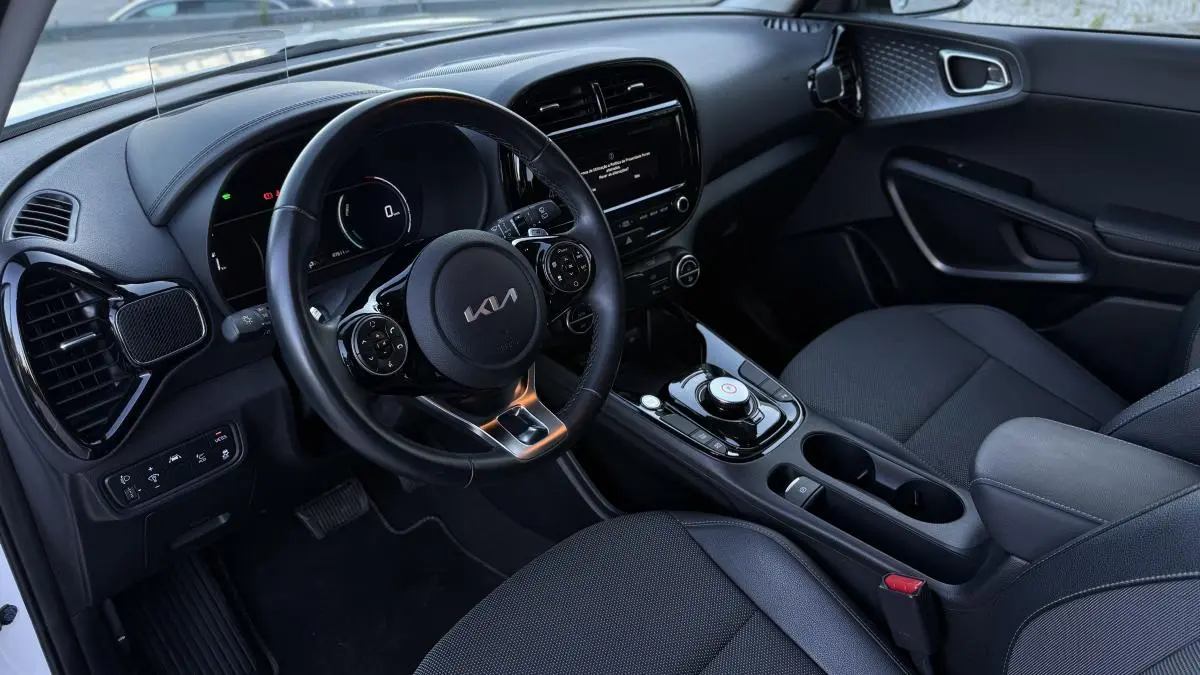 Kia e-Soul 64kWh Design 20