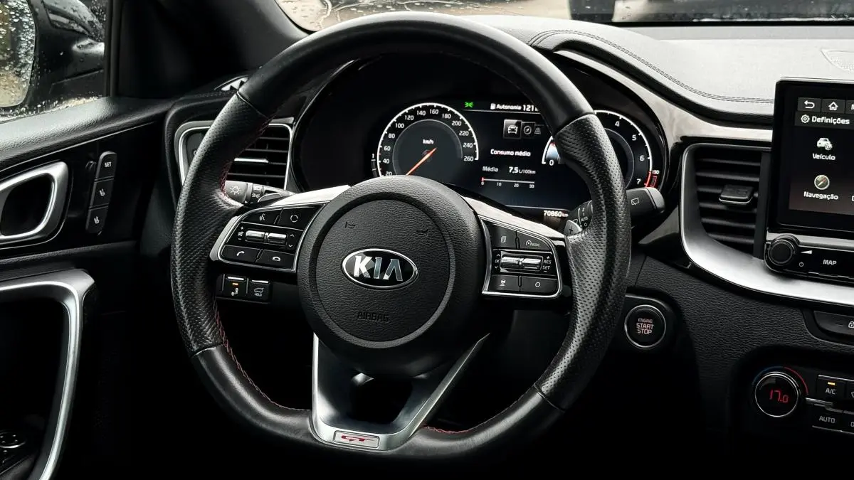 Kia ProCeed 1.6 T-GDI GT 7DCT 41