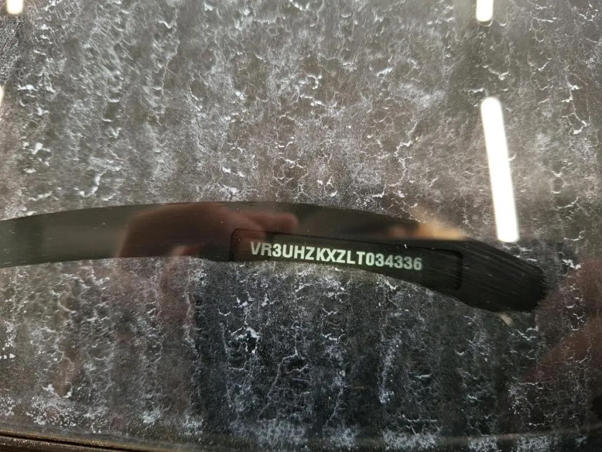 Peugeot e-208 Active 11