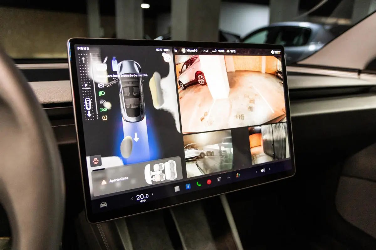 Tesla Model 3 Long Range Tração Integral 24