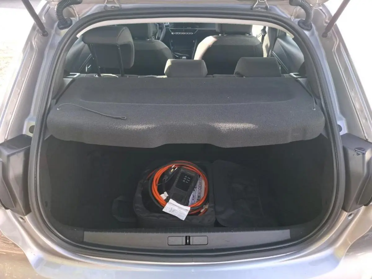 Peugeot e-208 50 kWh Active Pack 10