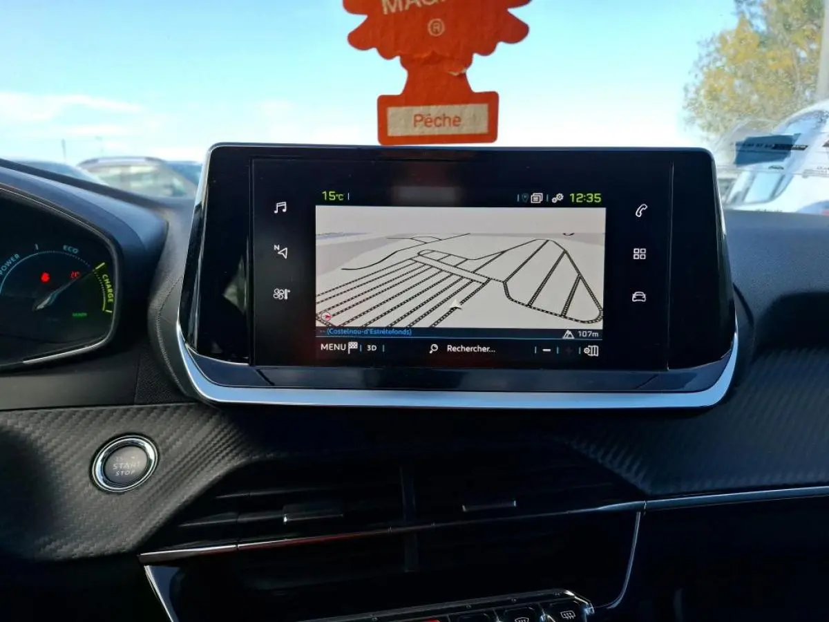 Peugeot e-208 Active Business 10