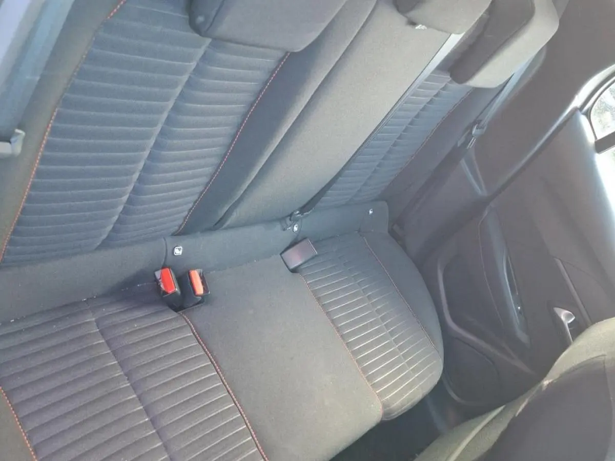 Peugeot e-208 Active Business 14