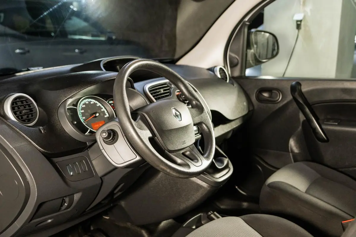 Renault Kangoo Z.E. 33 KW - IVA DEDUTIVÉL - BATERIAS PRÓPRIAS 22