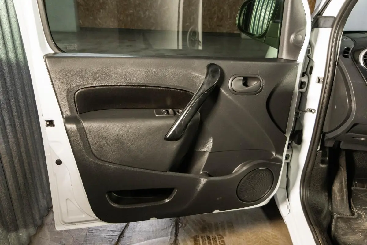 Renault Kangoo Z.E. 33 KW - IVA DEDUTIVÉL - BATERIAS PRÓPRIAS 35