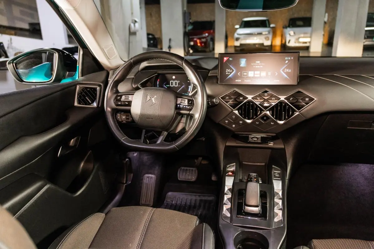 DS DS3 Crossback E-Tense Bastille 21