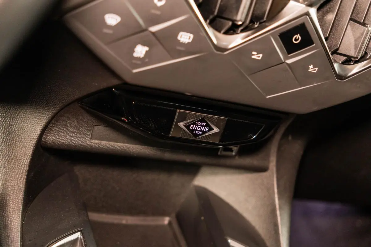 DS DS3 Crossback E-Tense Bastille 31