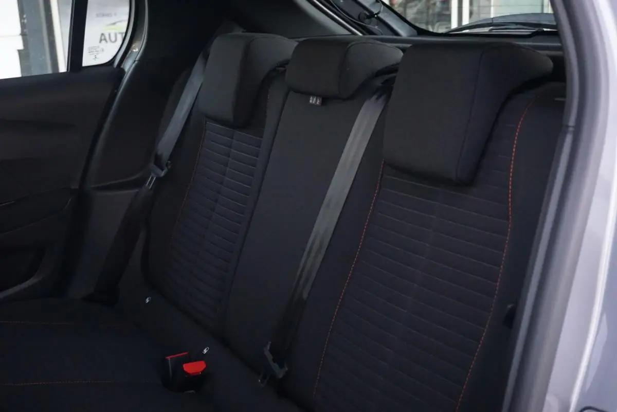 Peugeot e-208 50 kWh Active Pack 7