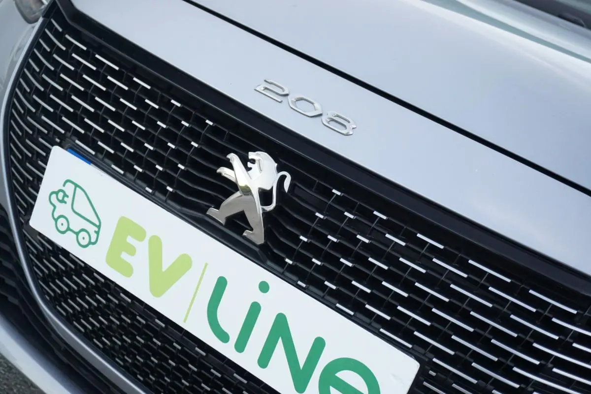 Peugeot e-208 50 kWh Active Pack 12