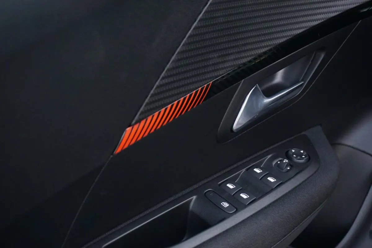 Peugeot e-208 50 kWh Active Pack 19