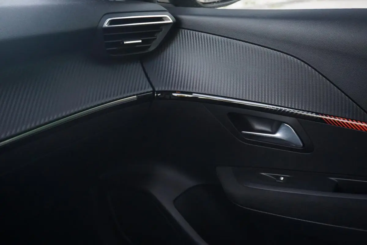 Peugeot e-208 50 kWh Active Pack 31